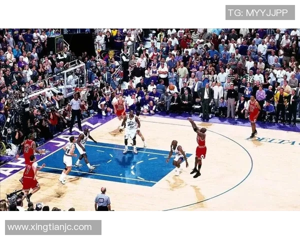 2019年NBA季后赛爵士队与76人队精彩对决回顾与分析