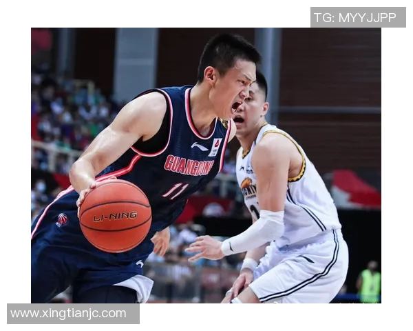 周鹏:从篮球场上的领袖到生活中的奋斗者的精彩人生旅程