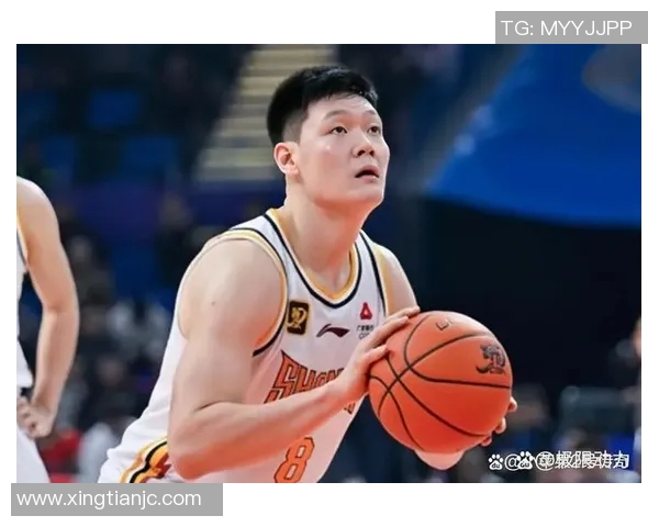 山东队与广厦队的精彩对决最终比分揭晓，谁能笑到最后呢